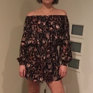 Free People long sleeved romper M